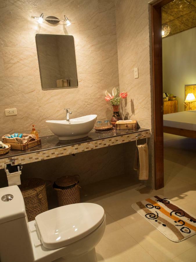 Magic Oceans Dive Resort Anda  Exterior foto